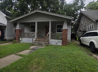 712 W Waggoner St, Decatur, IL 62526