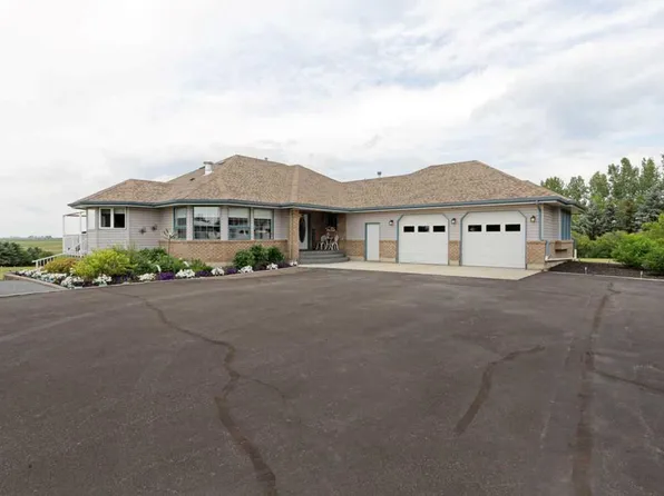 201076 E Range Road 142, Newell County, AB T0J 2A0