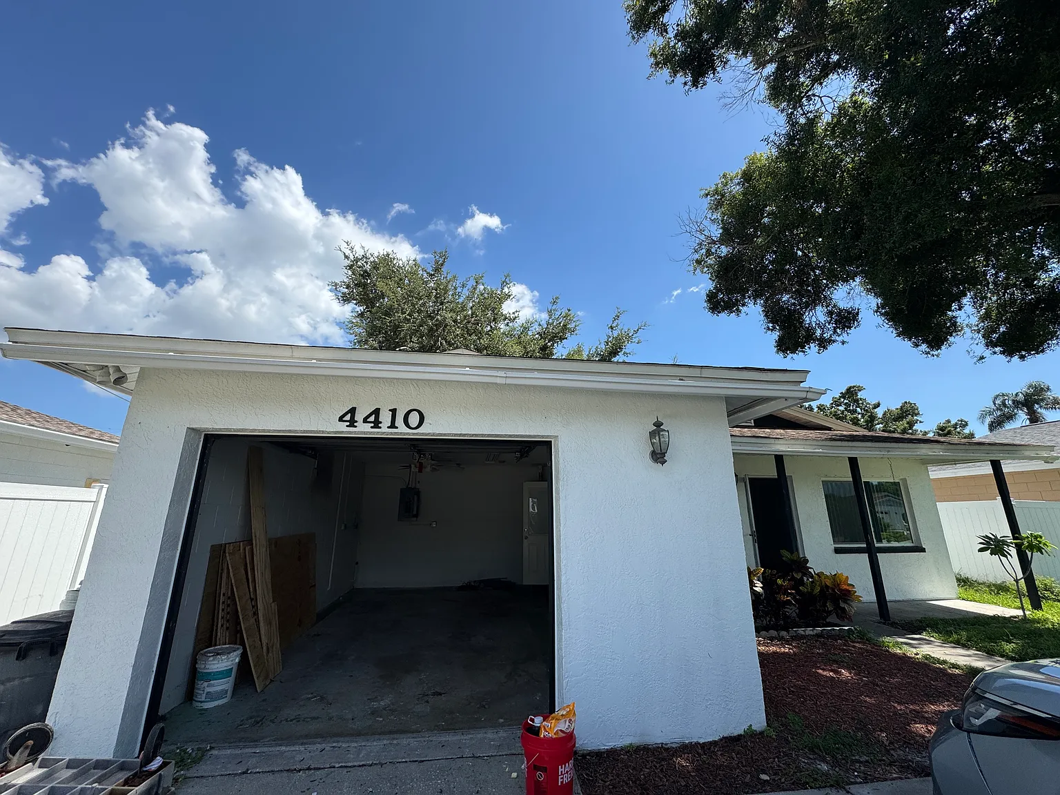 3 bed, 1307 sqft, $2,600 — Photo 1