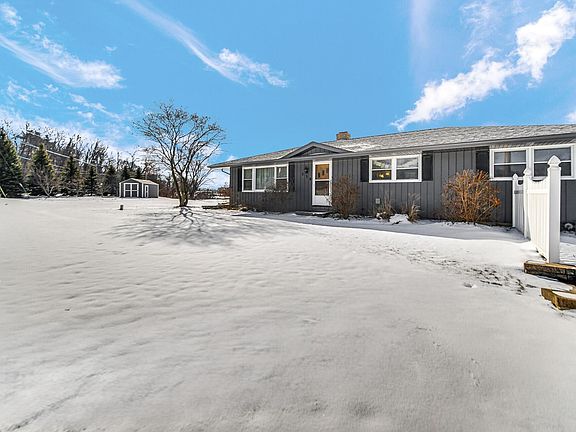 2nd image of 238 W Johnson Rd