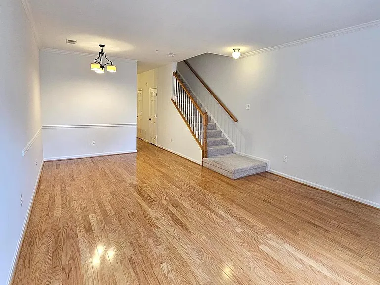 2665 Manhattan Pl #104 — Photo 5