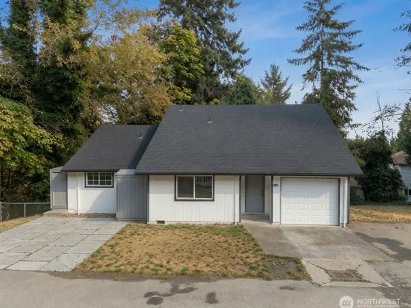 6425 7th Street NE, Tacoma, WA 98422