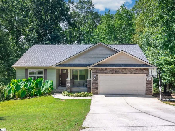 131 Edgewater Dr, Anderson, SC 29626