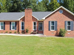 112 Meadow Creek Dr, Athens, GA 30605