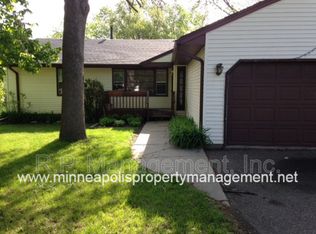 3136 Hampshire Ave N, Crystal, MN 55427