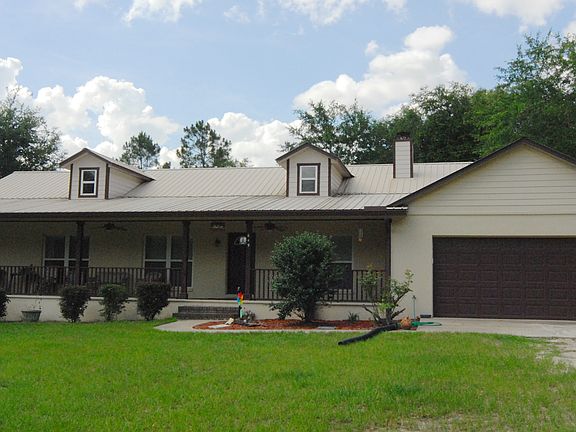 3rd image of 649 SW Heron Dr