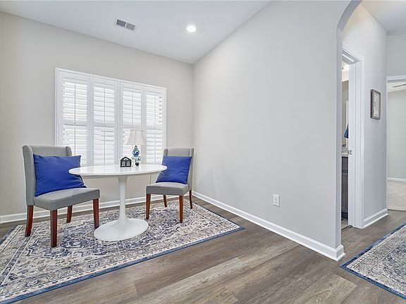 5th image of 1001 Gwynnes Way