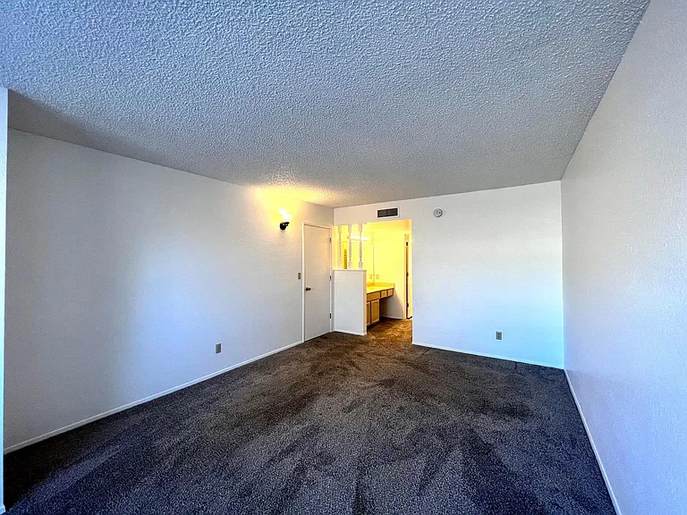 2024 S Birdie Cir — Photo 17