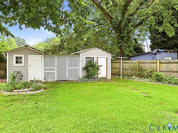 5th image of 237 Lee Ave