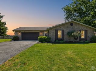 2115 Meadow Ln, Arcanum, OH 45304