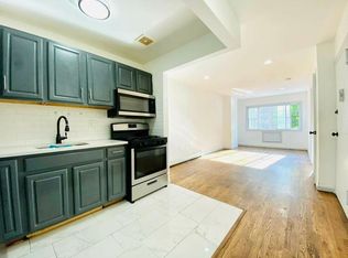 293 Powell St #2R, Brooklyn, NY 11212