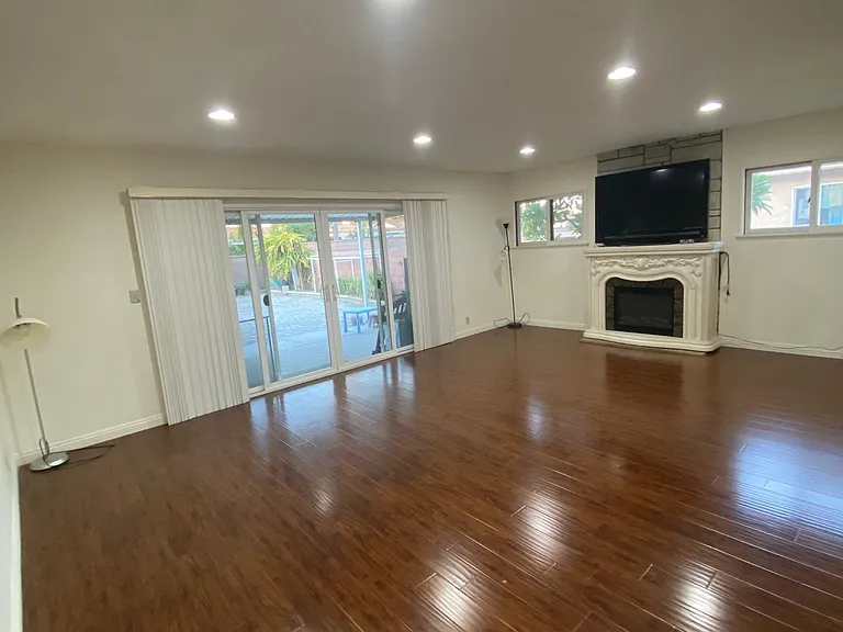3115 W Olinda Ln — Photo 21