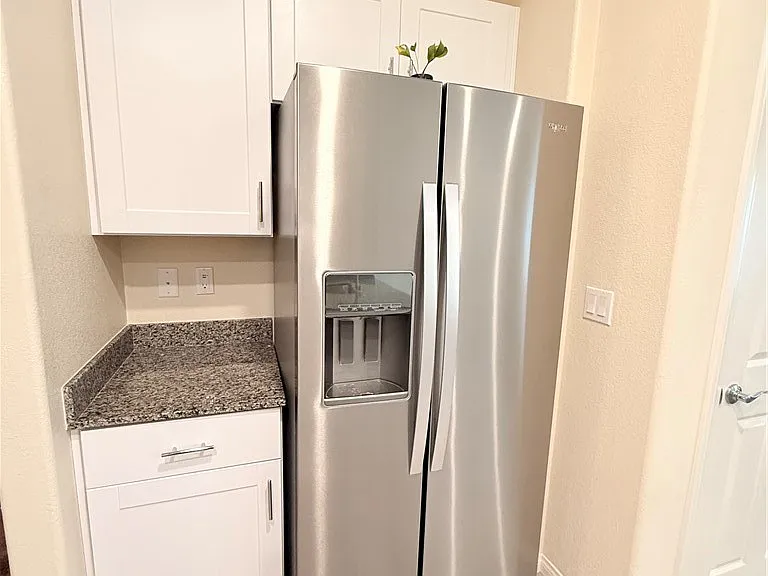 7331 Sunray Point St — Photo 14