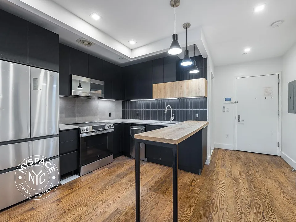 1800 Ocean Ave #5G