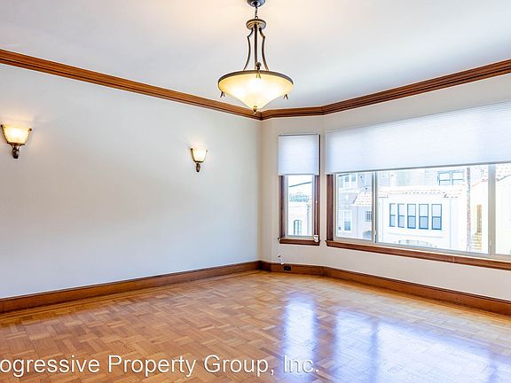 5th image of 762-764 30th Ave