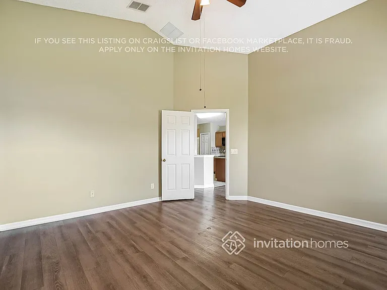 2126 Darlin Cir — Photo 8