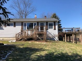 11086 Madison Rd, Montville, OH 44064