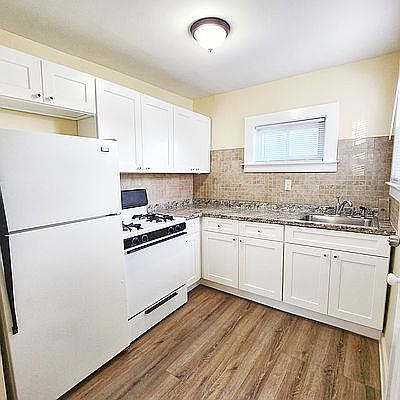 5th image of 151-36 14th Ave #1