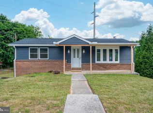 20 Waterfront Dr, Hanover, PA 17331