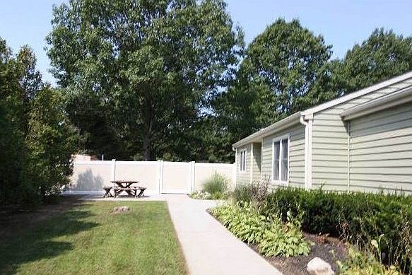 2nd image of 24 Clime Ct