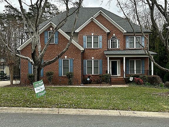 2nd image of 4244 Belle Meade Cir