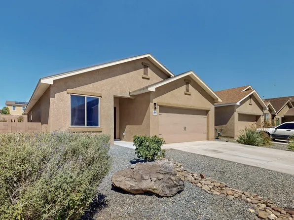 3015 Rio Maule Dr SW, Albuquerque, NM 87121