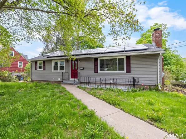 110 Greenwood Drive, Manchester, CT 06042
