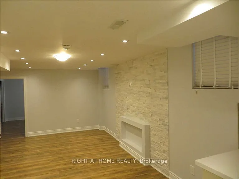 84 Rising Hill Rdg #2 — Photo 14
