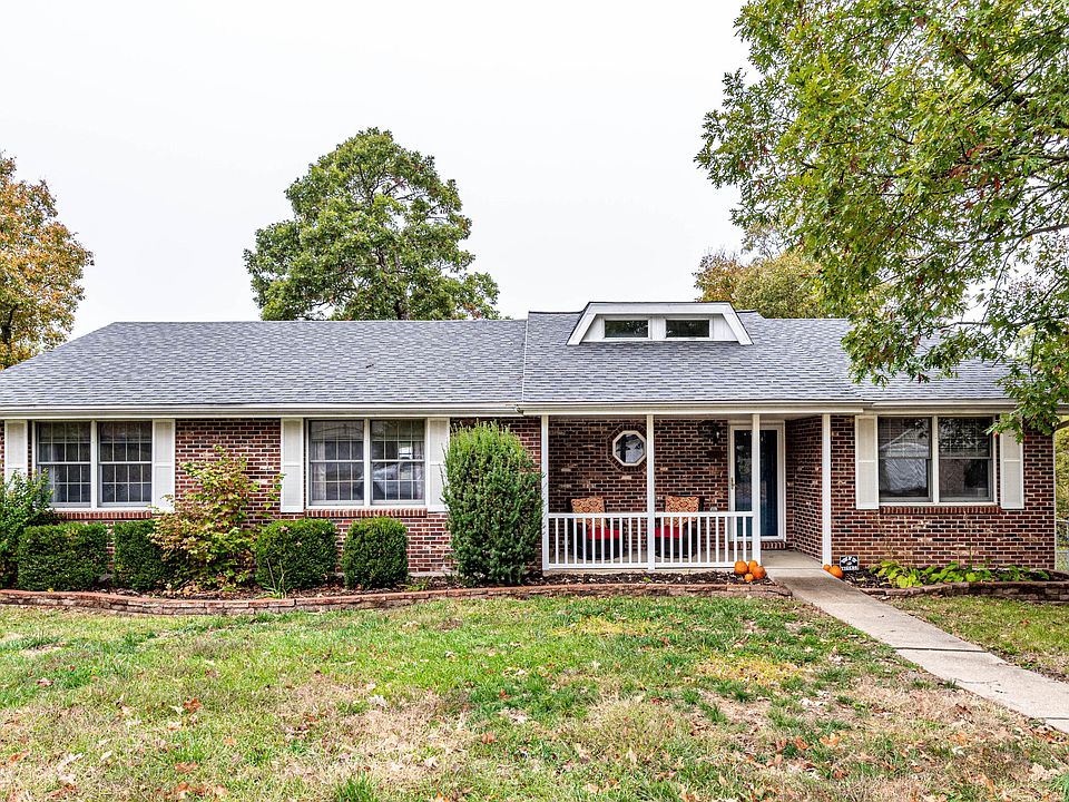1st image of 1628 Independence Dr
