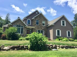 5 Sanford Ln, Queensbury, NY 12804