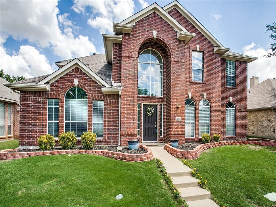 1st image of 4208 Primrose Dr