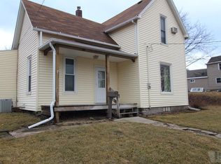 21 Cherry St, Colfax, IA 50054
