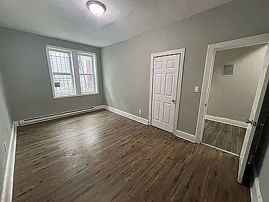 1st image of 408 Leslie St #1A