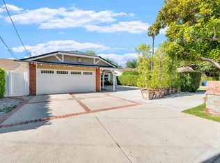 16255 Dickens St, Encino, CA 91436