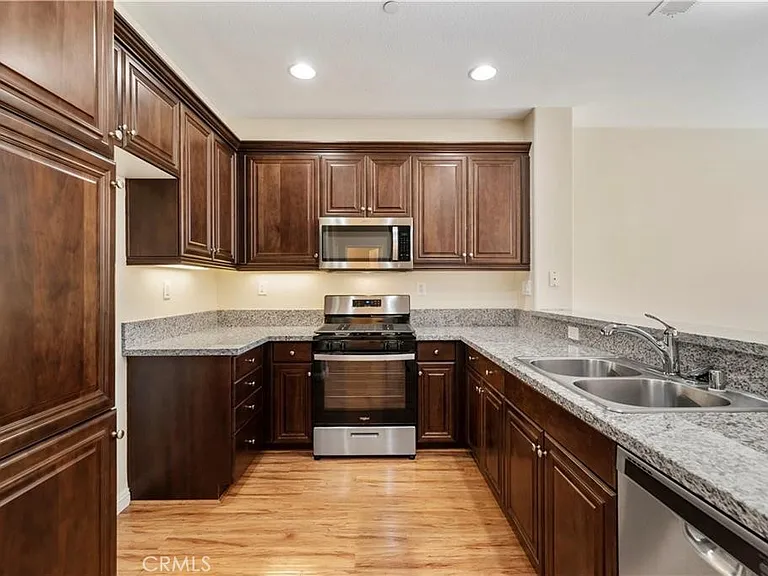28250 Socorro St #89 — Photo 4