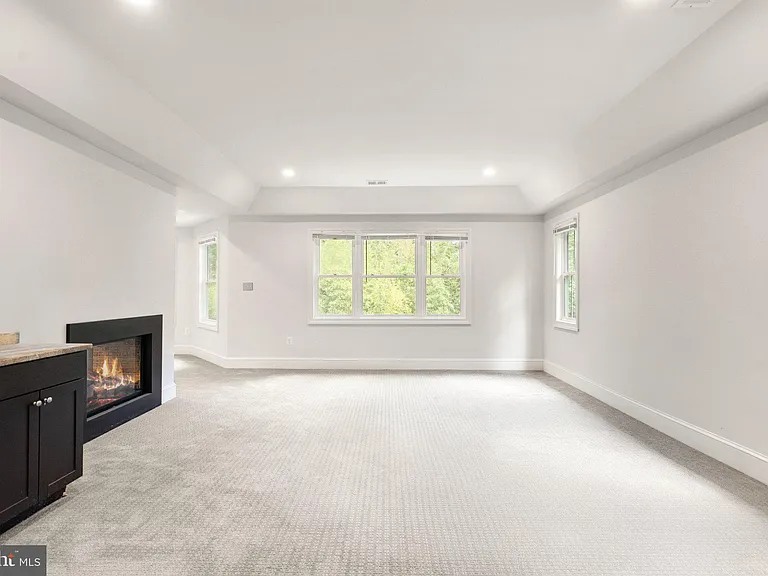 7324 Statecrest Dr — Photo 57