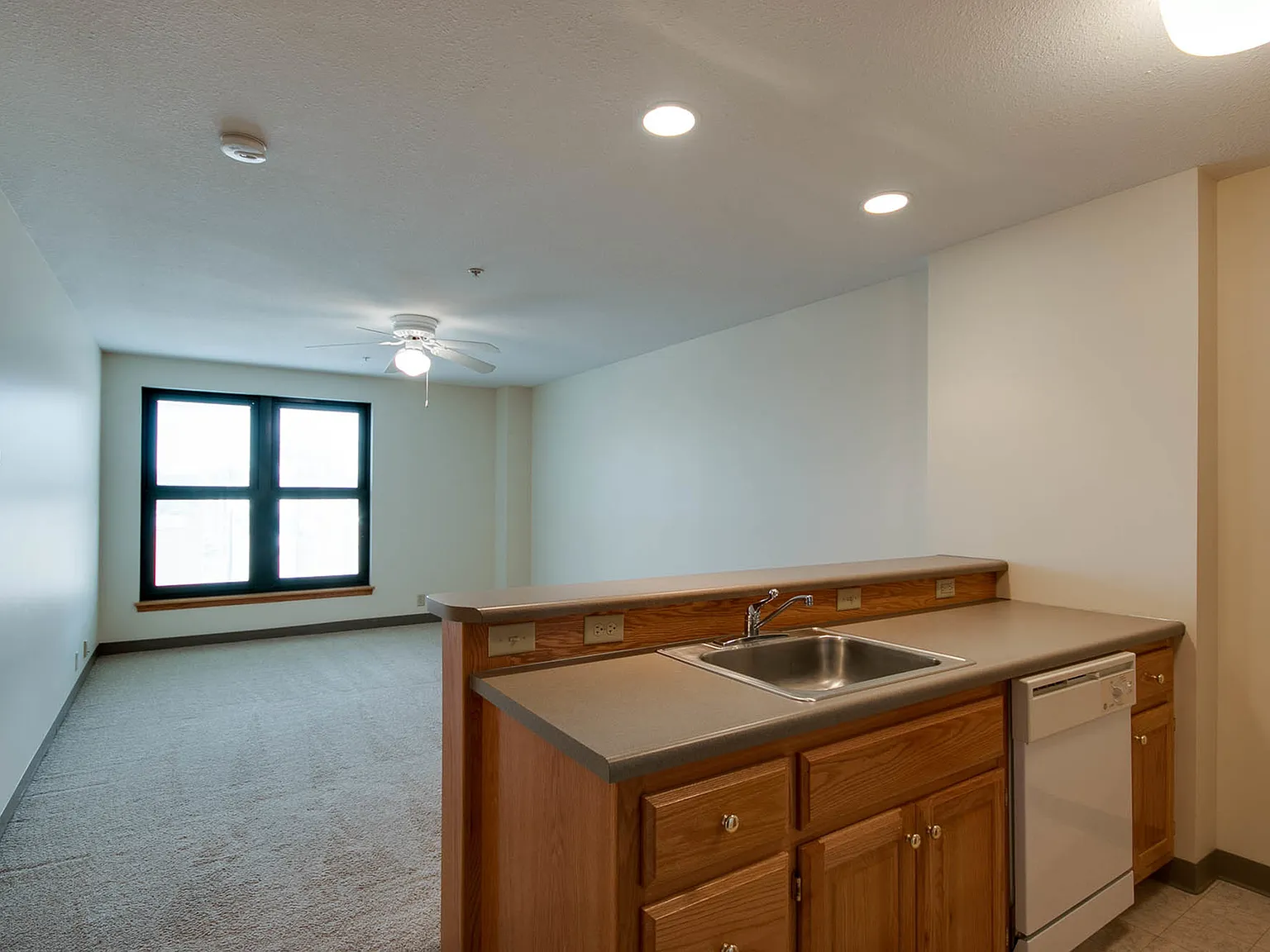 Hartford Residential - 210 N. 4th — Photo 3