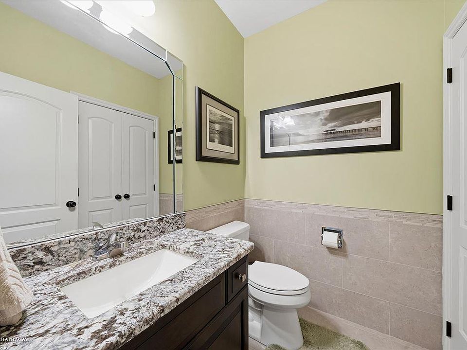 62735 Franklin Park Dr, photo 27