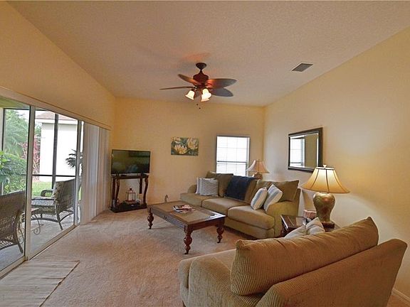 3rd image of 4123 Aberdeen Ln