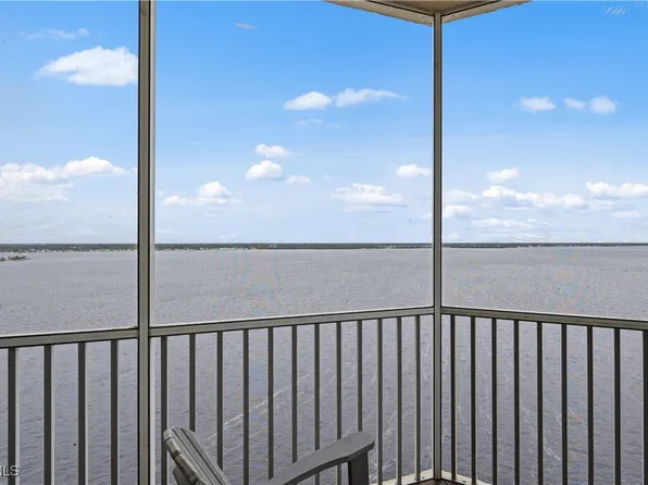 2745 1st St APT 1306, Fort Myers, FL 33916