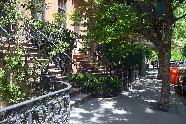 Rented by Maz Group NY | media 41