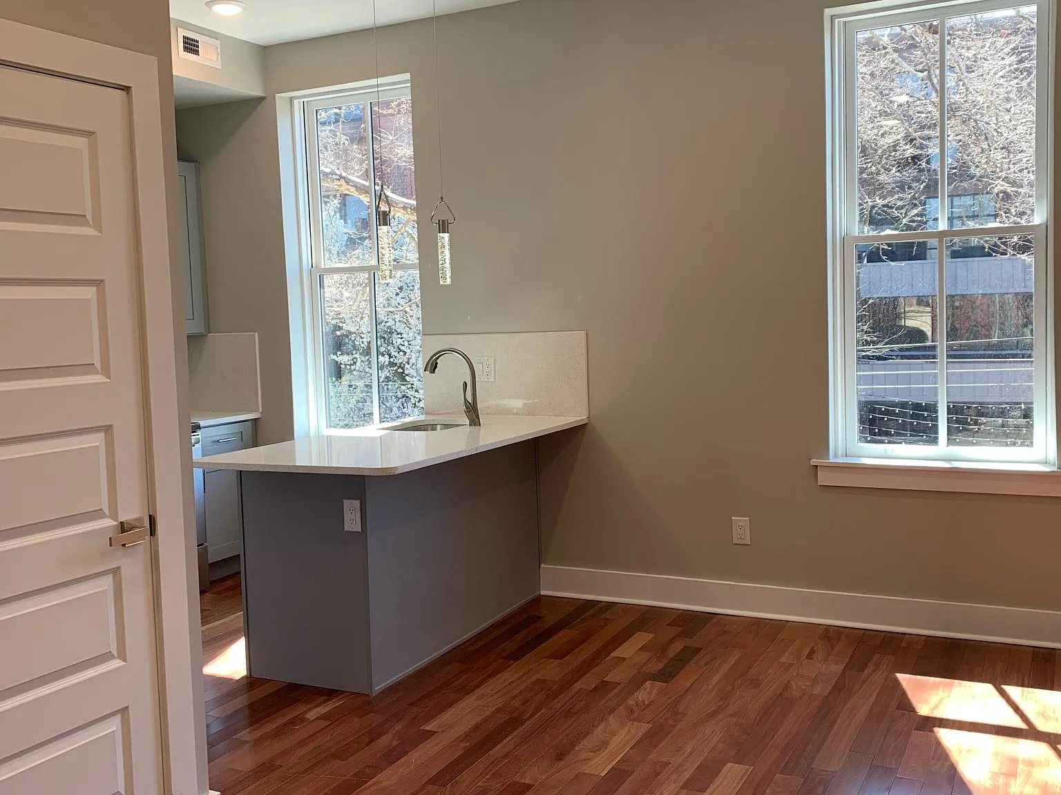 1613 W Girard Ave — Photo 2