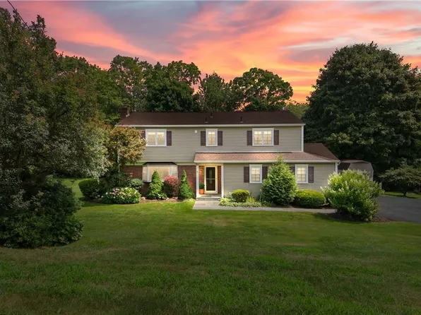 86 Bloomer Road, Mahopac, NY 10541