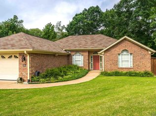 803 Vicksburg Ct, Longview, TX 75601