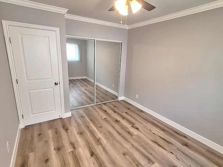 13961 Oxnard — Photo 19