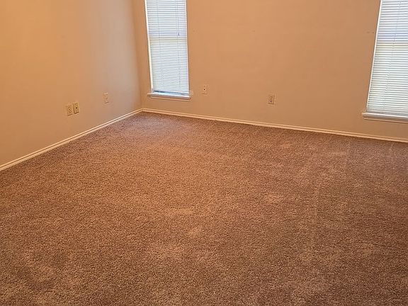 3rd image of 832 Lost Forest Dr