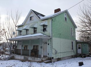 1909-1911 Victoria Ave, Arnold, PA 15068