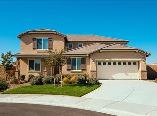 5295 Cormorant Ct, Jurupa Valley, CA 91752