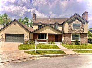 9916 S Weybridge Cir, Sandy, UT 84092