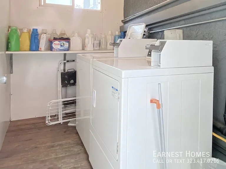 834 Laguna Ave #3/4 — Photo 16